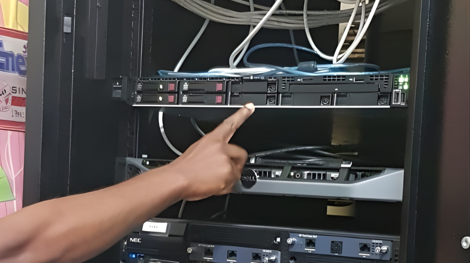 IT Network Switch Units for Hospital Systems